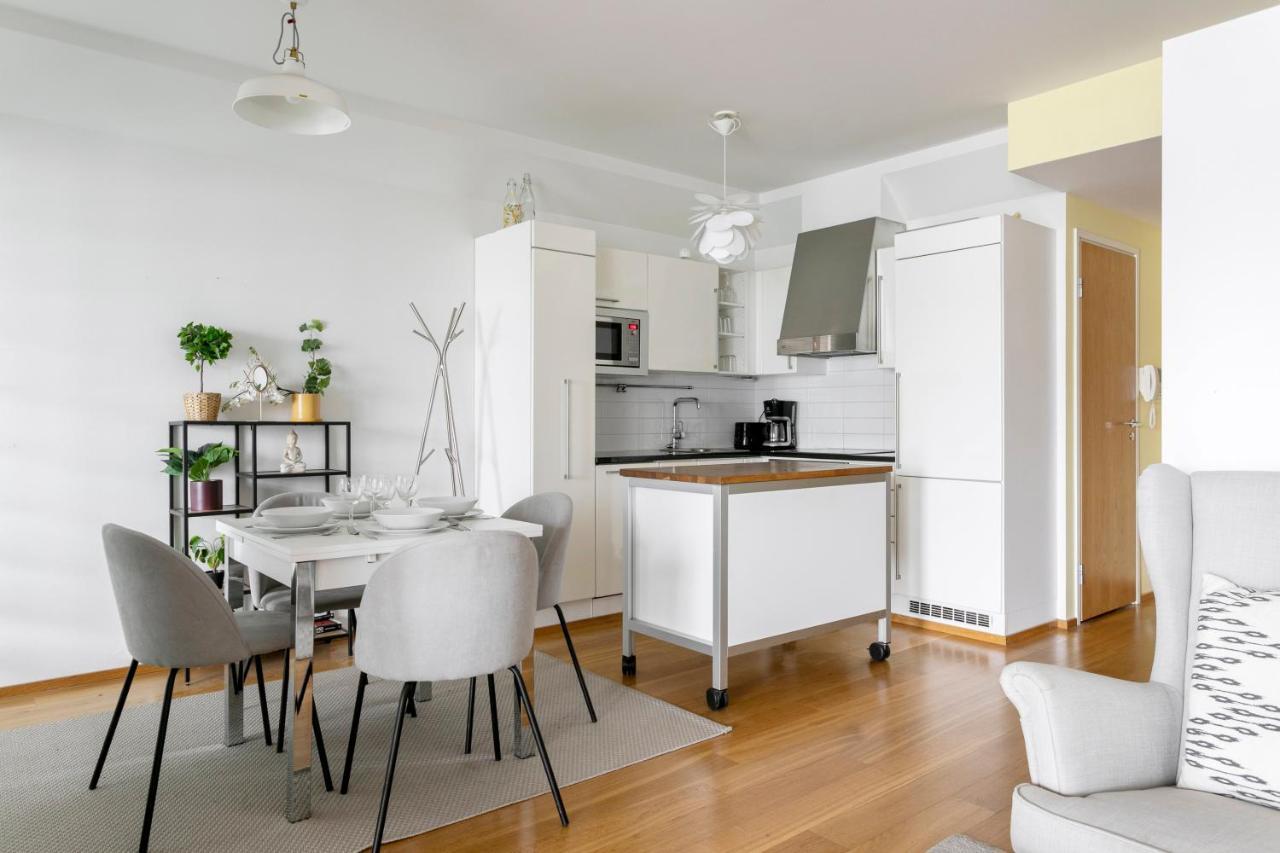 2Ndhomes Apartment In Kamppi Center With Sauna And Balcony Helsingfors Exteriör bild